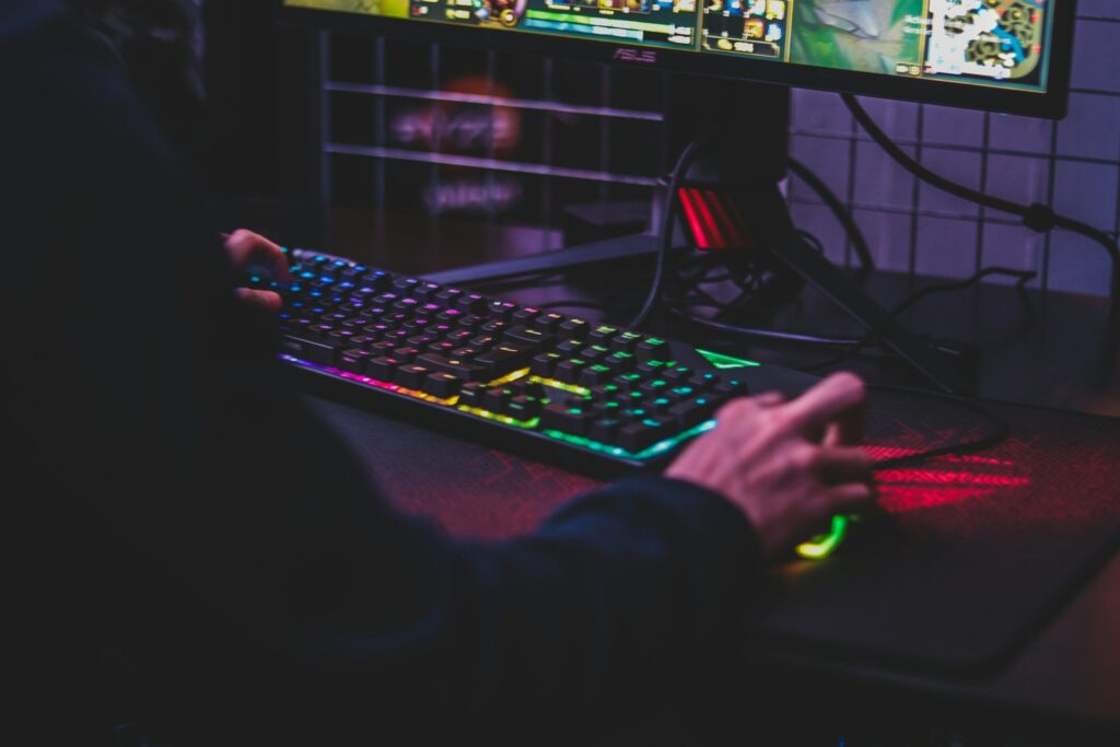 Gaming Social Events to Support the Well-being of Young People in Life Transitions